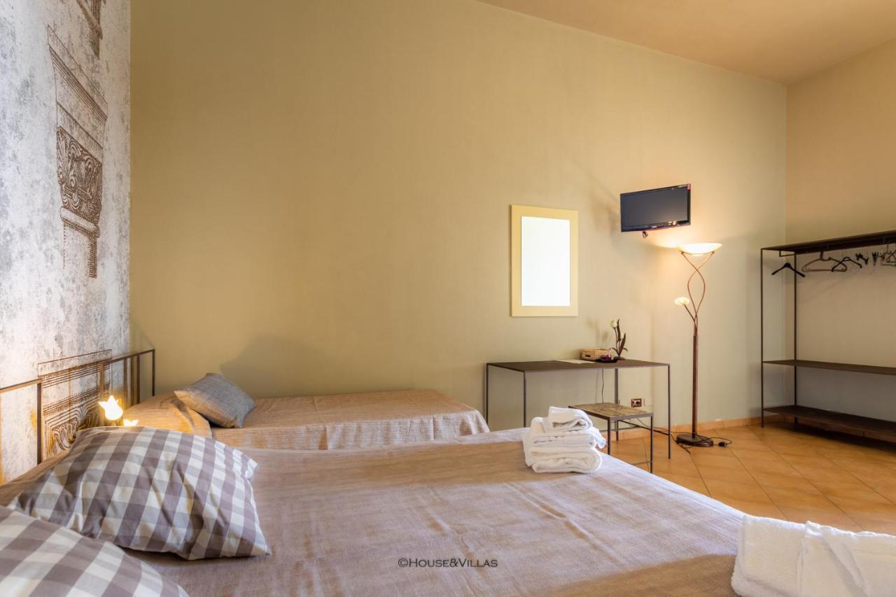 Villa Rosaria Rooms 노토 외부 사진