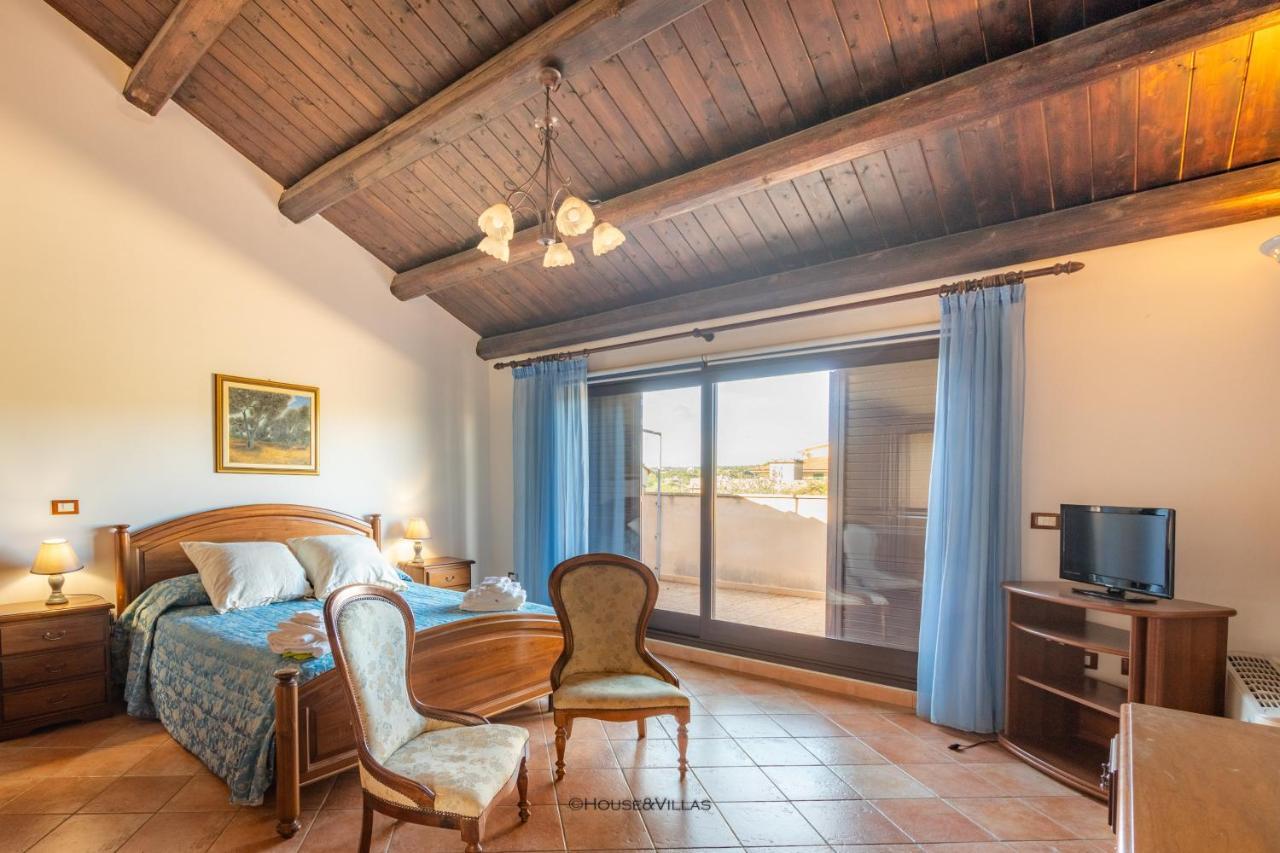 Villa Rosaria Rooms 노토 외부 사진